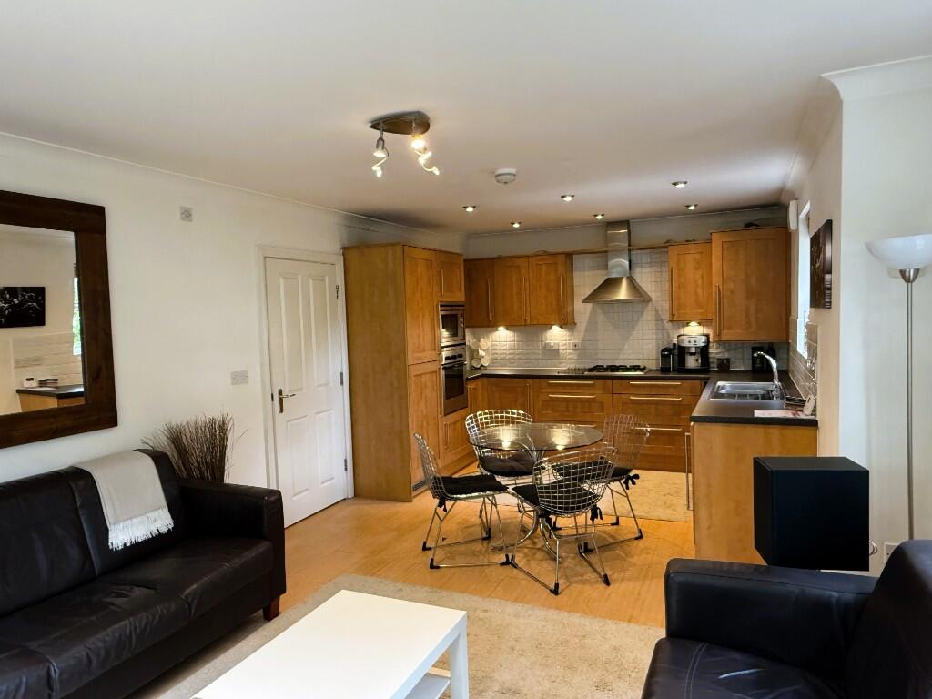 Apartment in Stockport - View 4