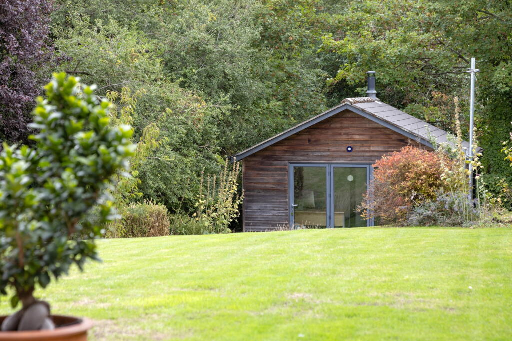 House in Bath - View 4