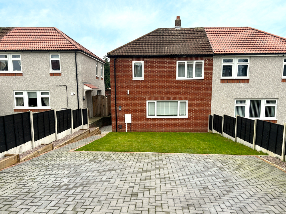 Main image of property: 12 Warren Crescent, Marsh Lane, Sheffield, Derbyshire S21 5RW