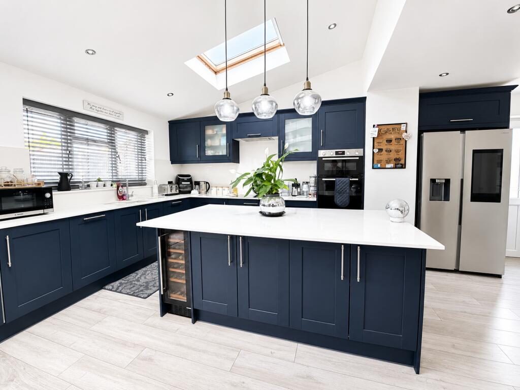 House in Southend-on-Sea - View 5