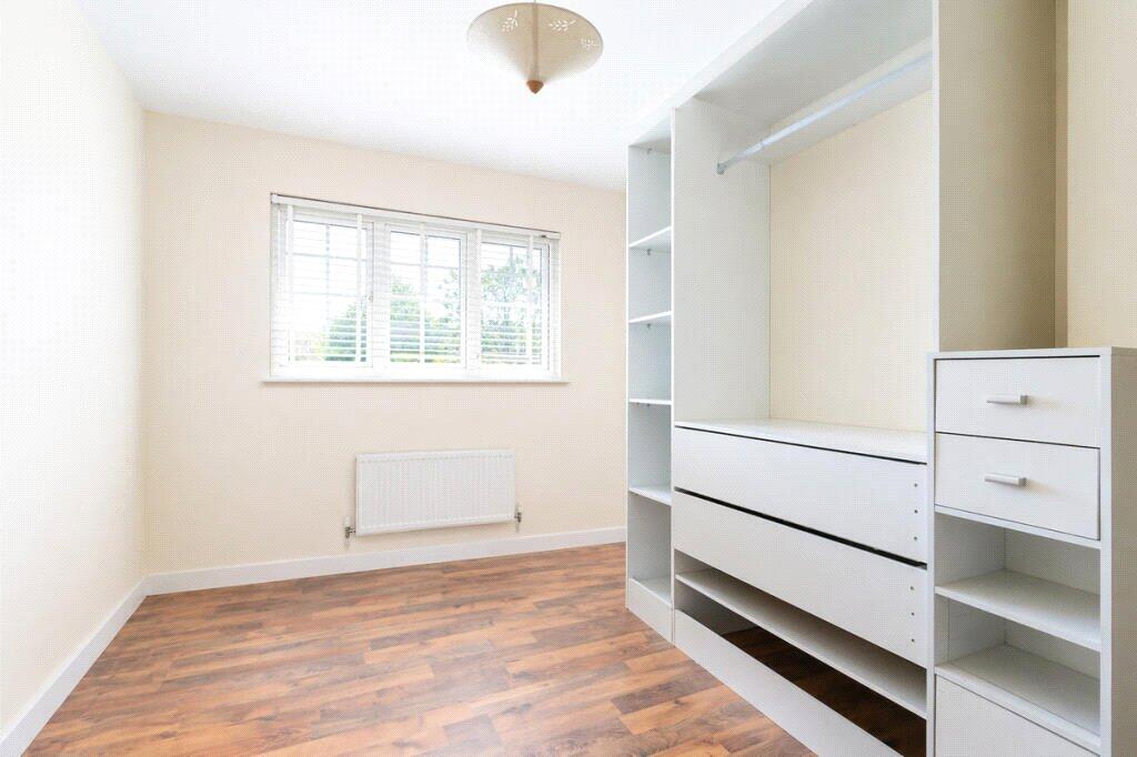 House in London - View 5