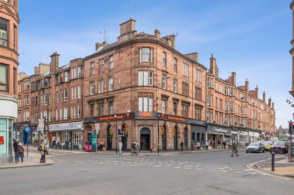Main image of property: Byres Road, Flat 3/2, Partick, Glasgow, G11 5JY