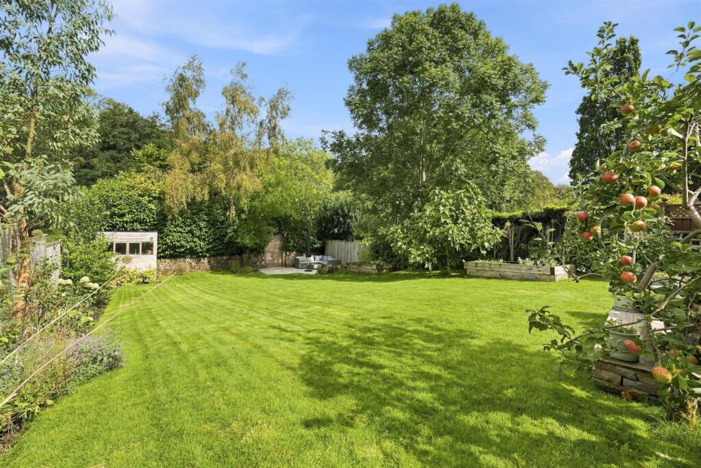 House in Stockport - View 4