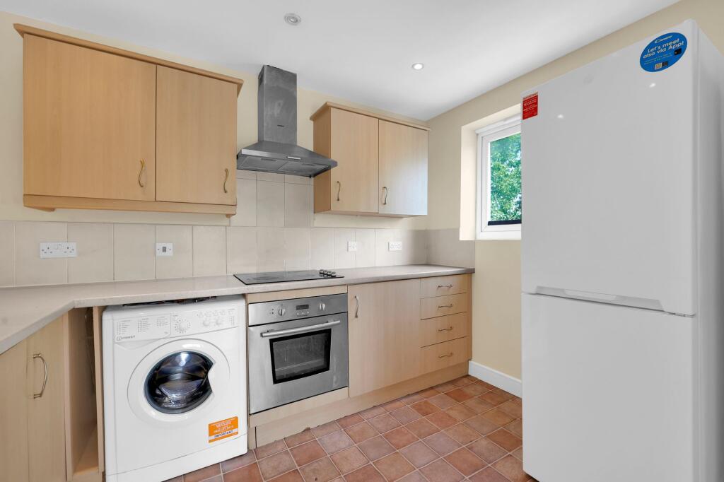 Apartment in London - More