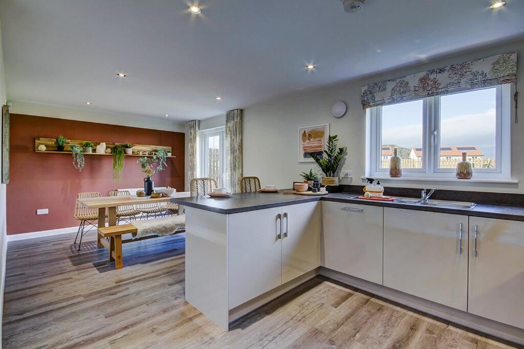 off Lapwing Drive,
Cambuslang,
Glasgow,
G72 6AT photo 4