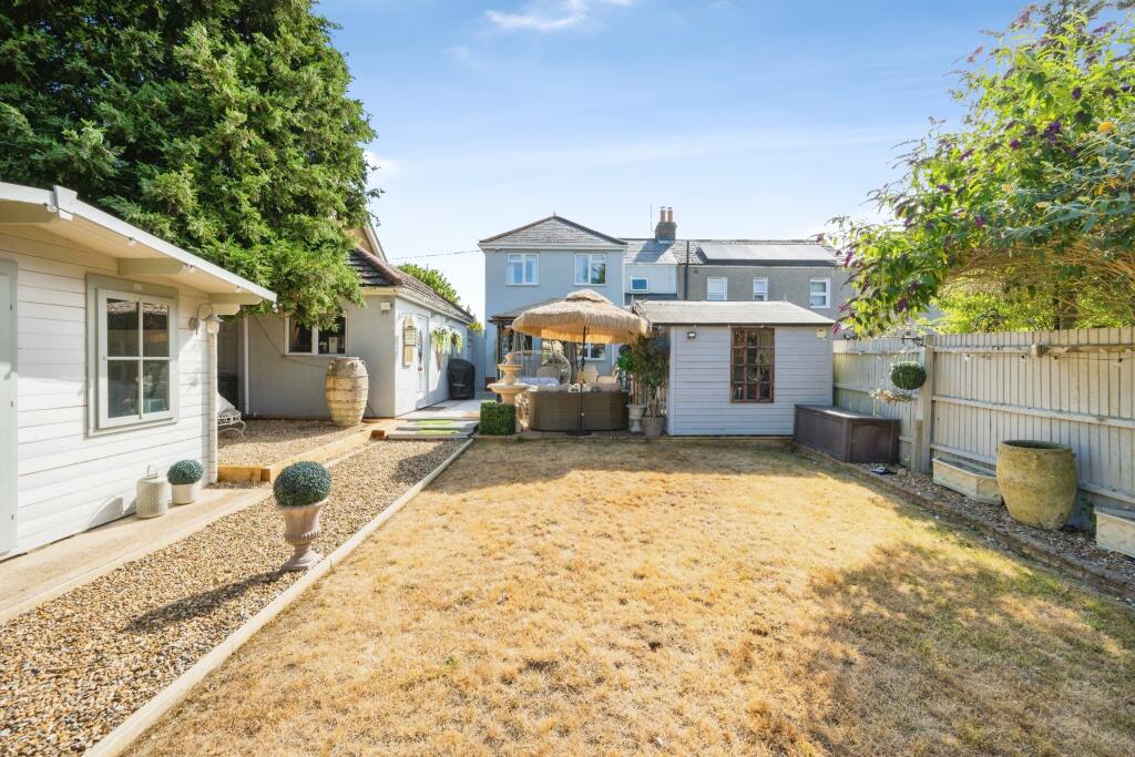 House in Streatley, Central Bedfordshire - View 5