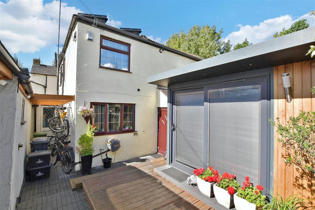 Main image of property: Station Road, Waltham Abbey, Essex