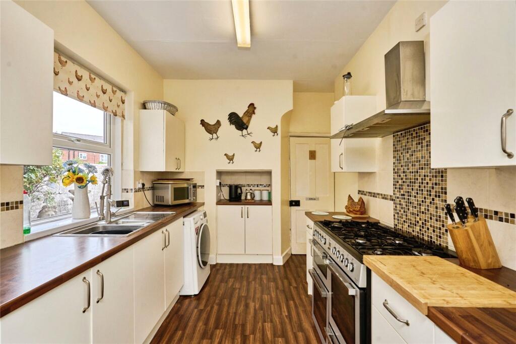 House in Portsmouth, Newport - View 3