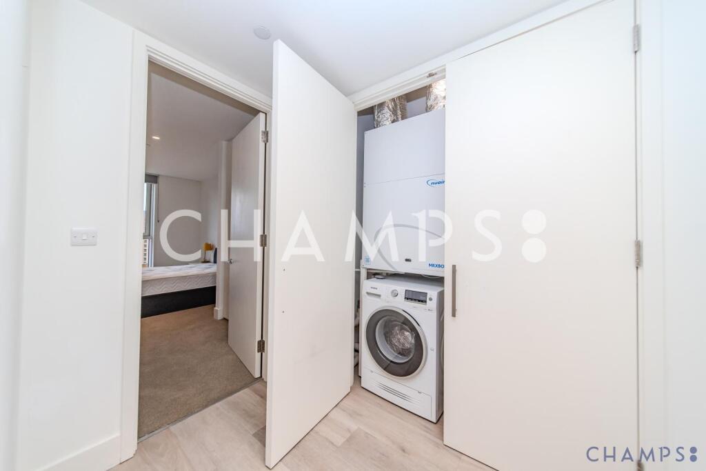 Apartment in London - More