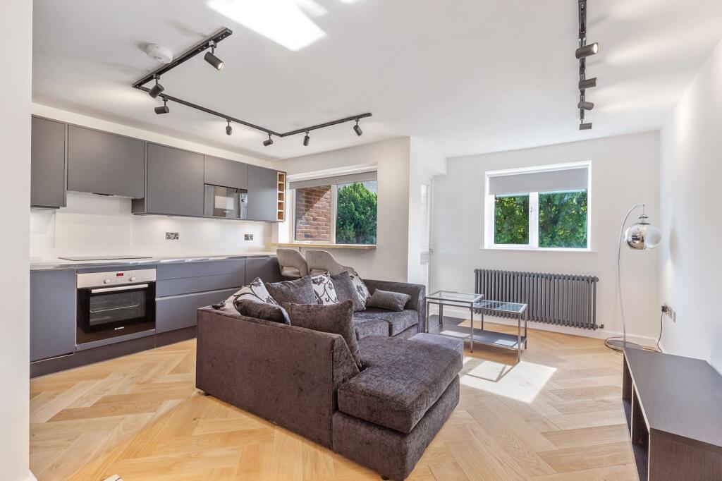 Main image of property: Avenue Elmers, Surbiton, KT6