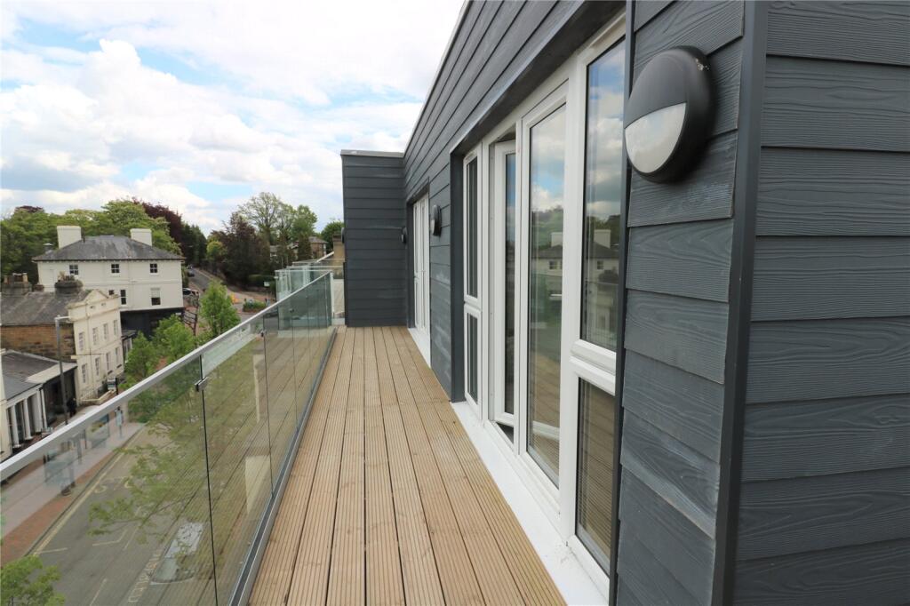 Main image of property: Calverley Road, Tunbridge Wells, Kent, TN1