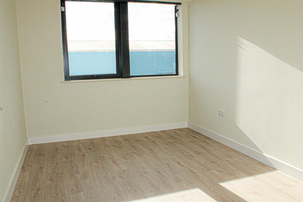 Additional image 6 of Birmingham Road, West bromwich