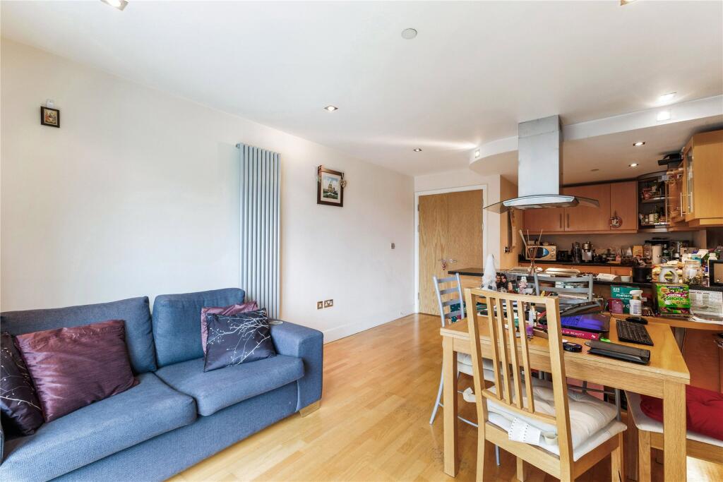 Apartment in London - View 4