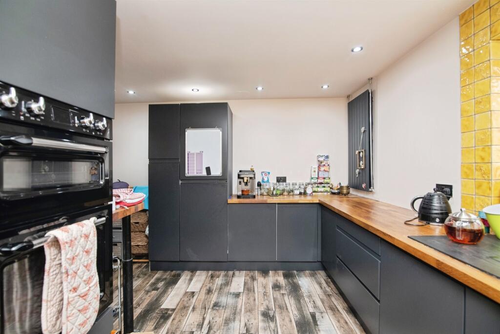 Additional image 5 of Wyndmill Crescent, West Bromwich