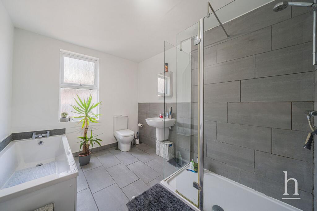 House in Oxton Village, Claughton - View 4
