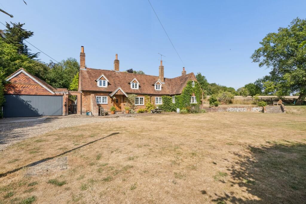 Main image of property: Exlade Street, Checkendon, Reading, Oxfordshire, RG8