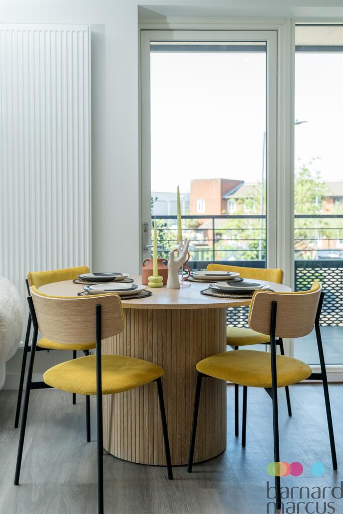 Apartment in London - View 3
