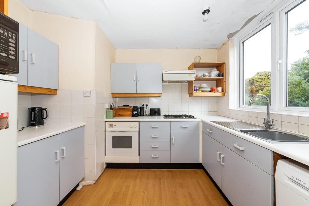 Alleyn Crescent, Dulwich, London, SE21 photo 4
