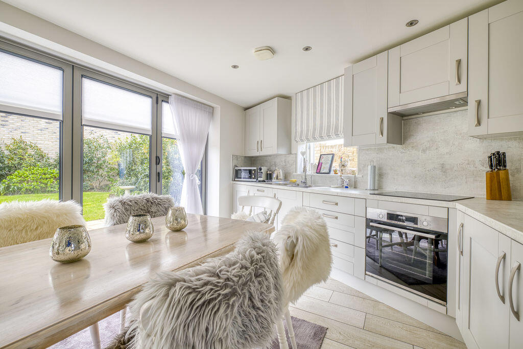 Additional image 6 of Contemporary 3 bedroom home in Castle Cary