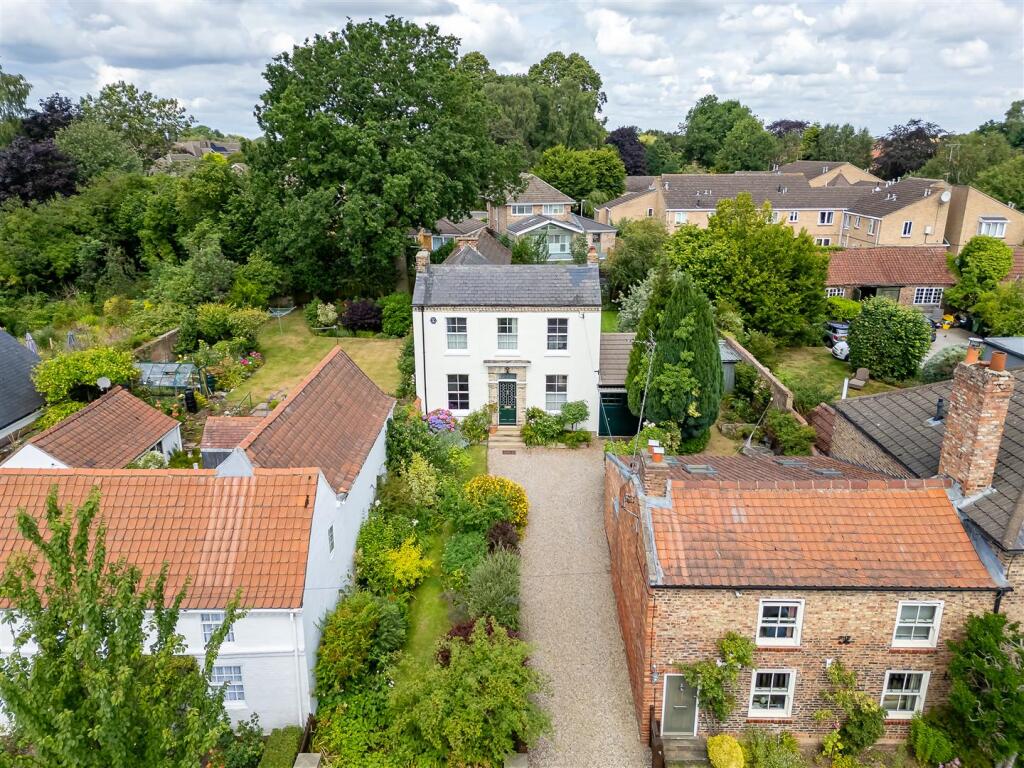 Main image of property: York Street, Dunnington, York YO19 5PN
