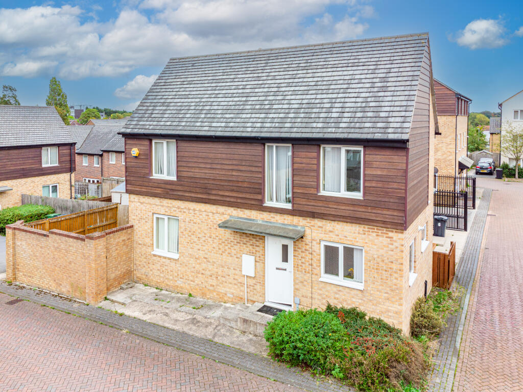 Main image of property: Oaklands Crescent, Leeds, LS8