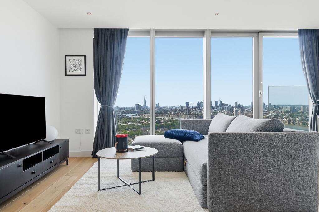 Main image of property: Landmark Pinnacle, Canary Wharf, E14
