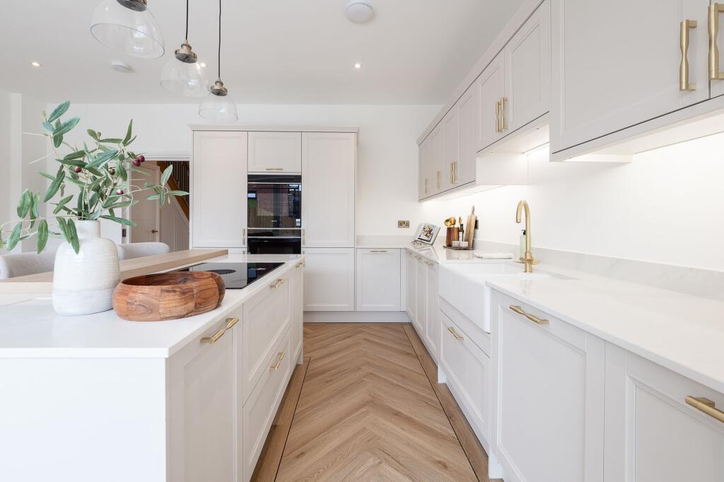 House in Sutton Coldfield, Maney - View 2