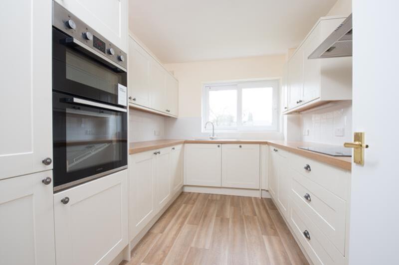 Main image of property: Cunliffe Close, Oxford, OX2