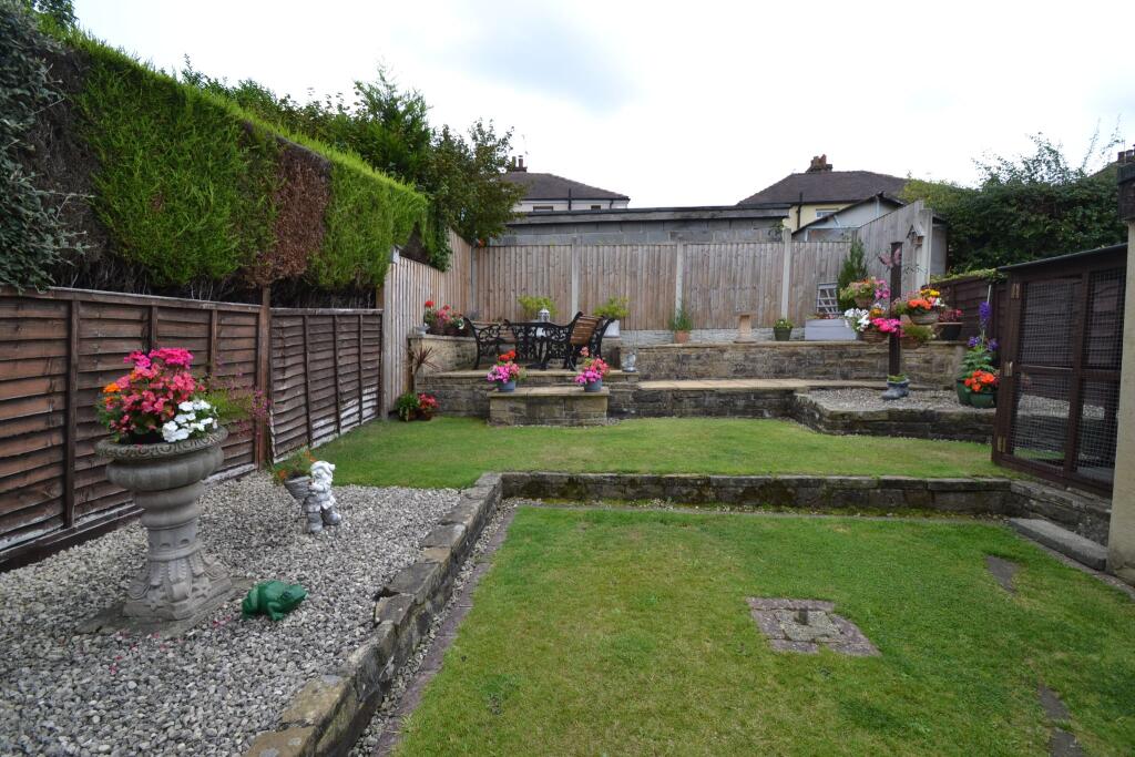 Additional image 13 of Thackley Old Road, Windhill,