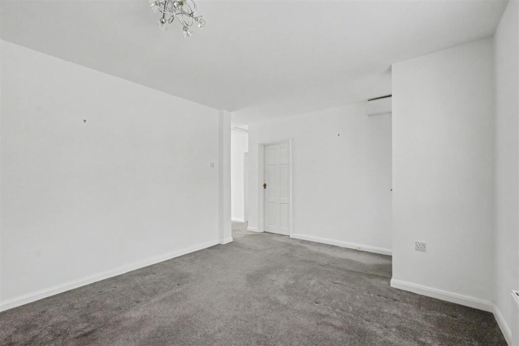 House in Nottingham, Sandiacre - View 5