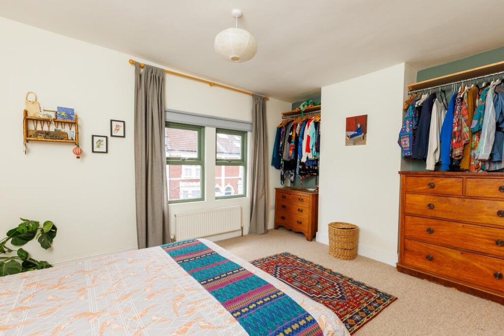 House in Bristol - More