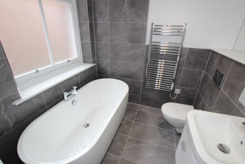 Apartment in Nottingham - View 4