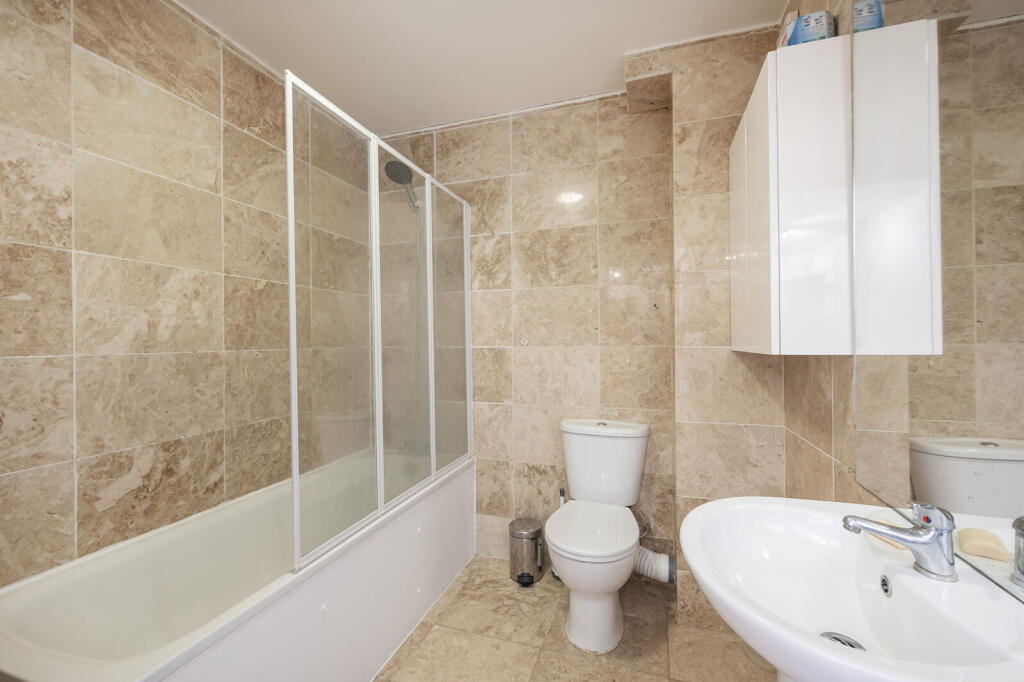 Apartment in London - View 5