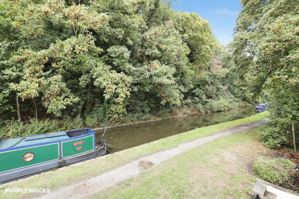 House in Barnton, Northwich, Cheshire West and Chester - View 3