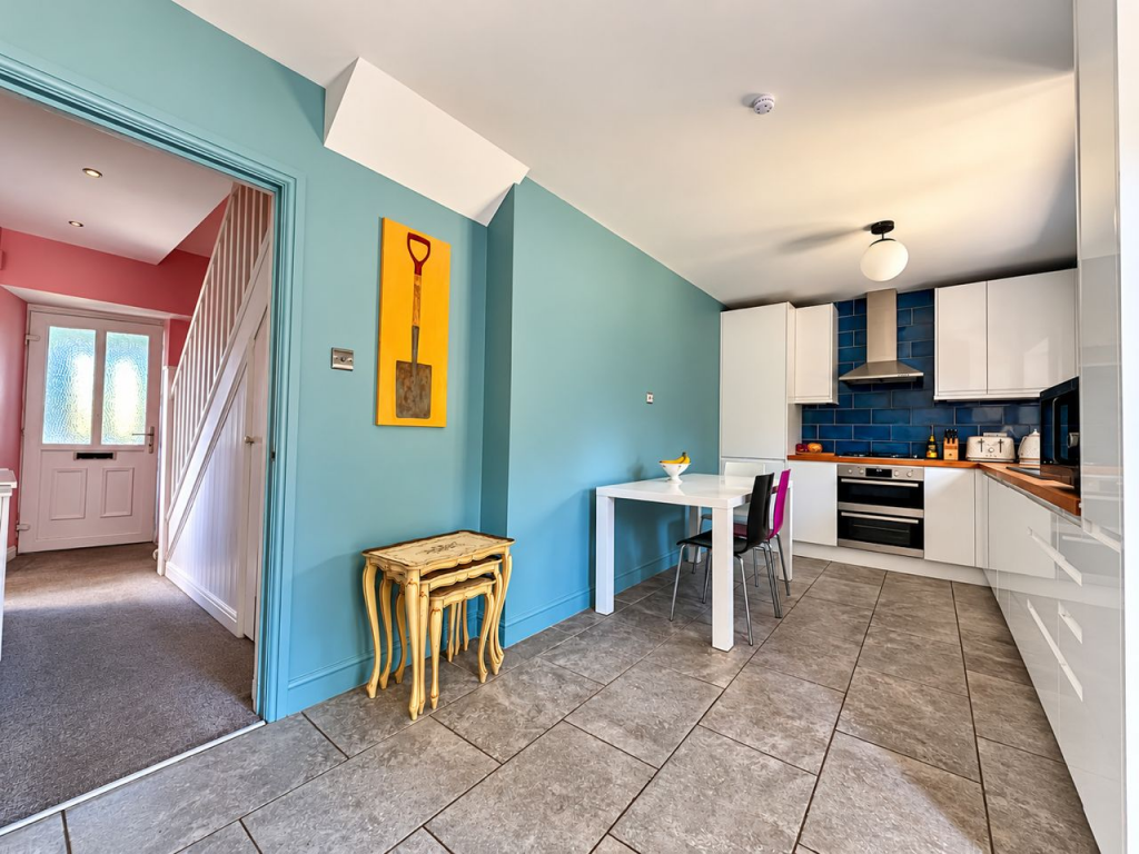 House in Kingston upon Thames - View 4