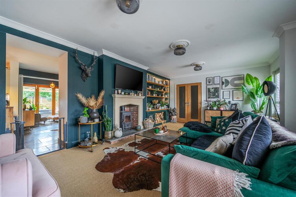 4 Field Drive, Clive, Shrewsbury, Shropshire, SY4 3LB photo 3