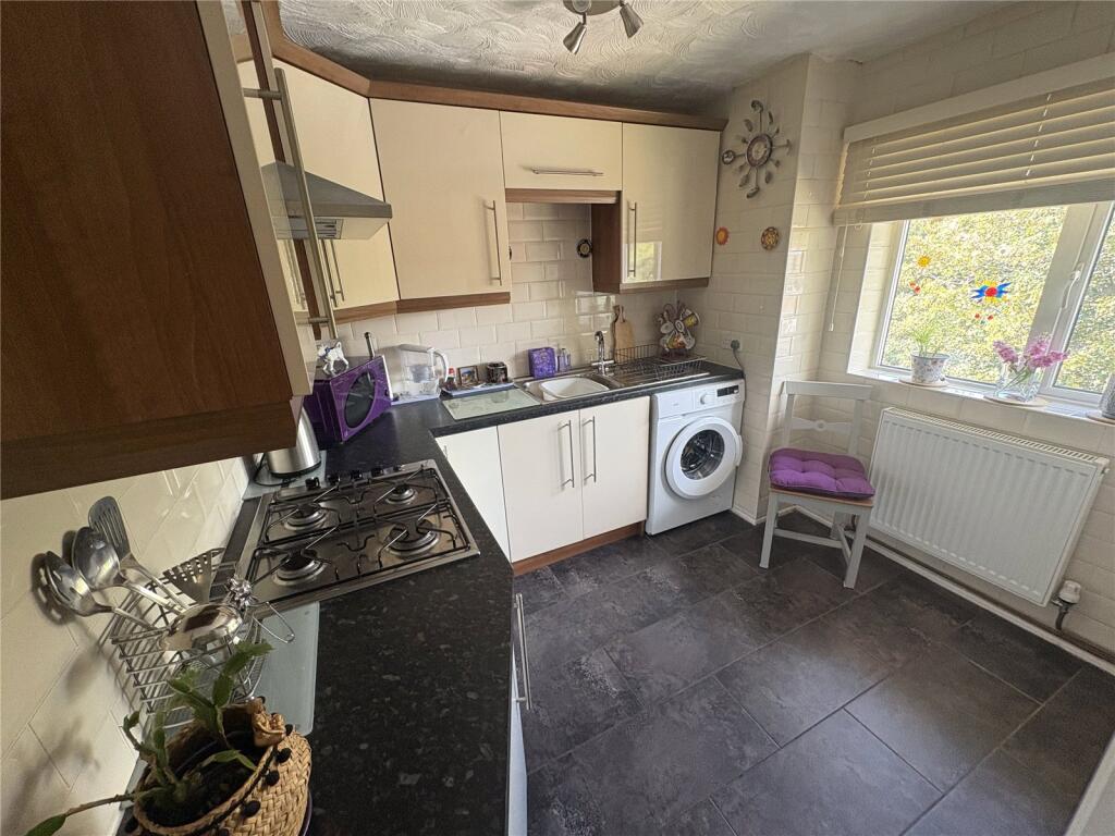 Apartment in Wolverhampton - View 3