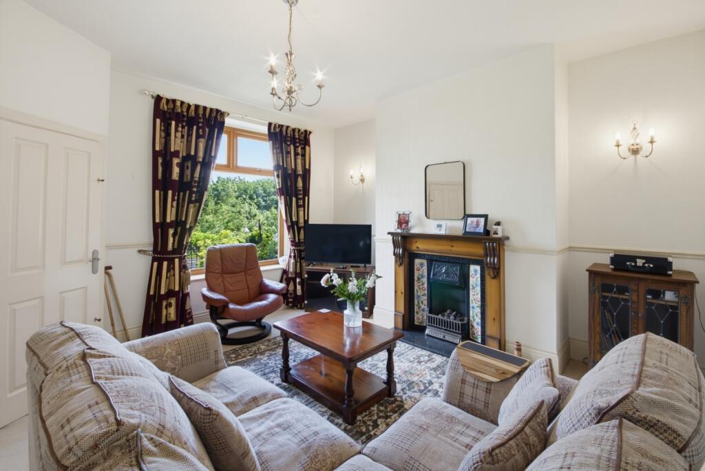 House in Kirklees, West Yorkshire - View 5