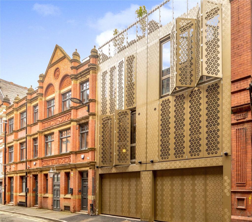 Main image of property: Wood Street, Manchester, Greater Manchester, M3