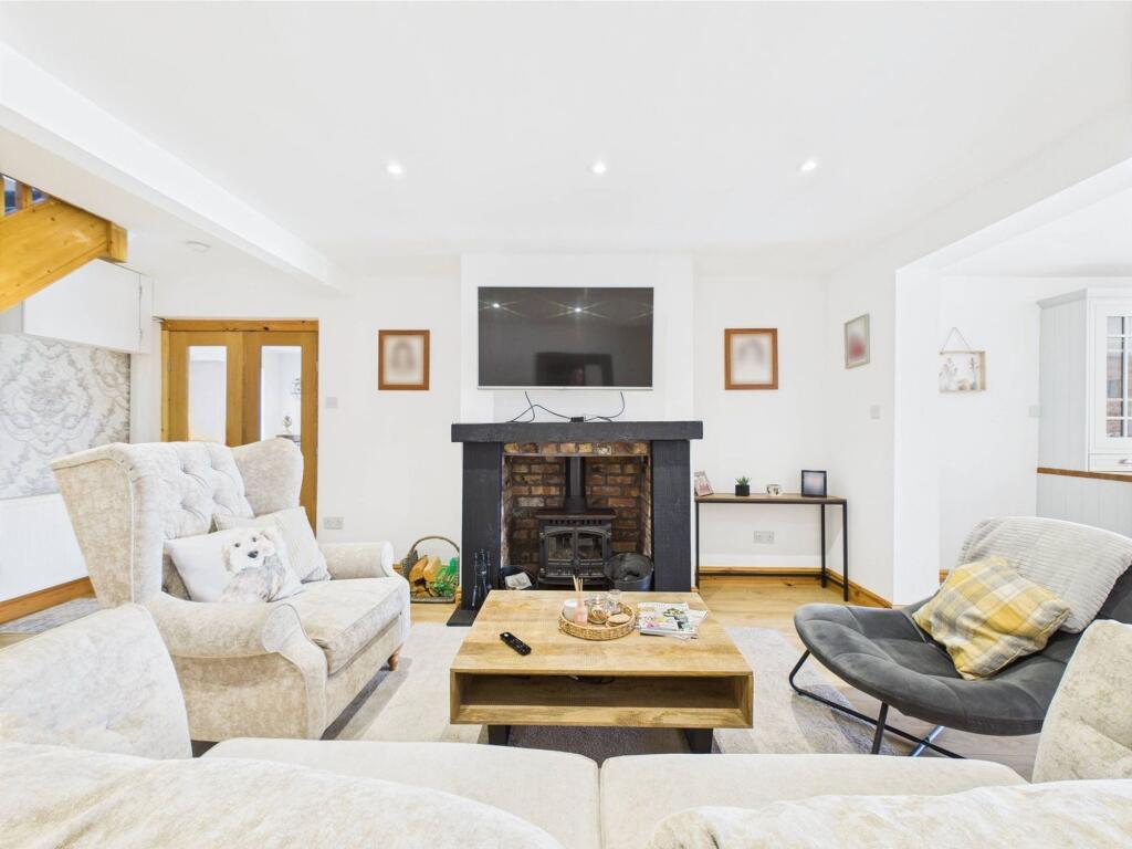 Wanisher Lane, Downholland, L39 photo 4