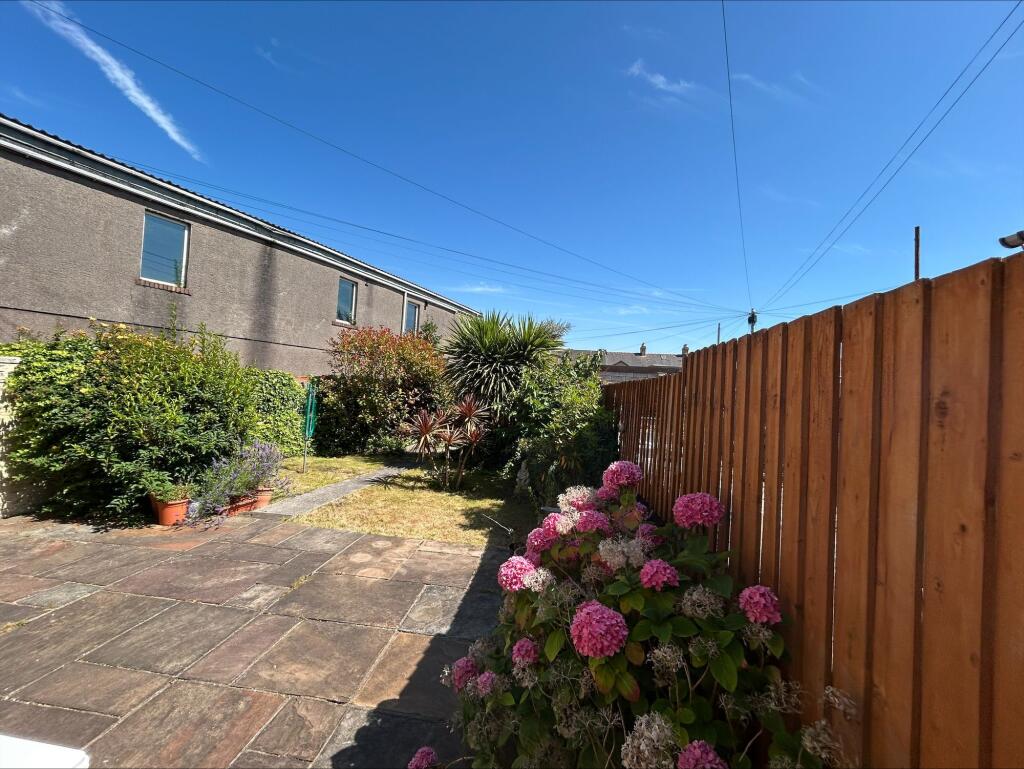 Lilian Street, Port Talbot, SA12 photo 4