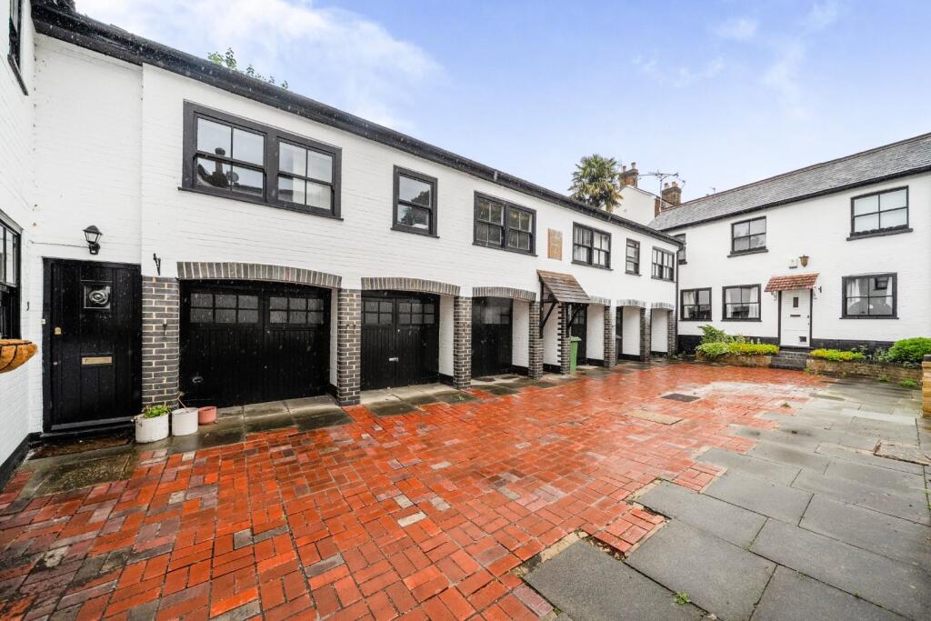 Main image of property: Susan Wood, Chislehurst