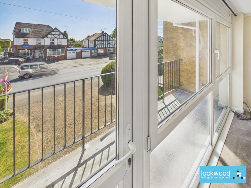 Apartment in Spelthorne, Surrey - View 4