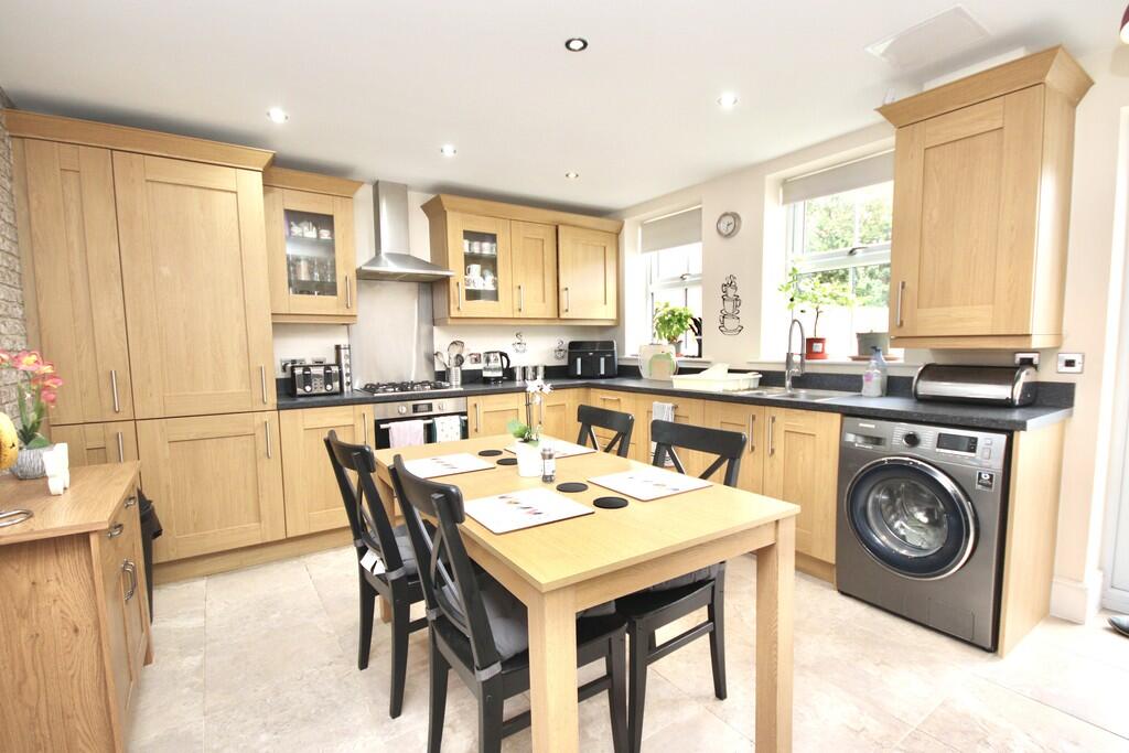 Rectory Park, Sturton By Stow, Lincoln photo 2