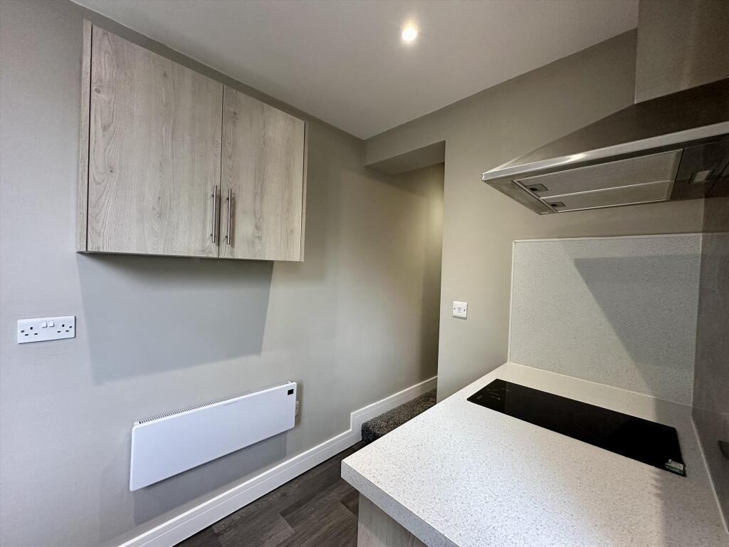 Apartment in Lancaster - View 5