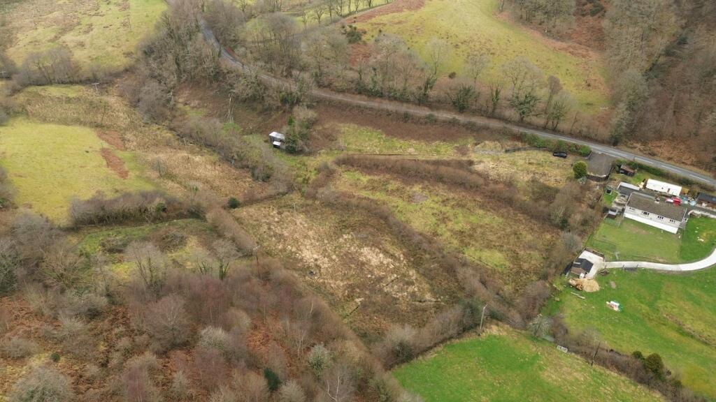 3-bed other on Crugybar, Llanwrda, SA19, £235,000