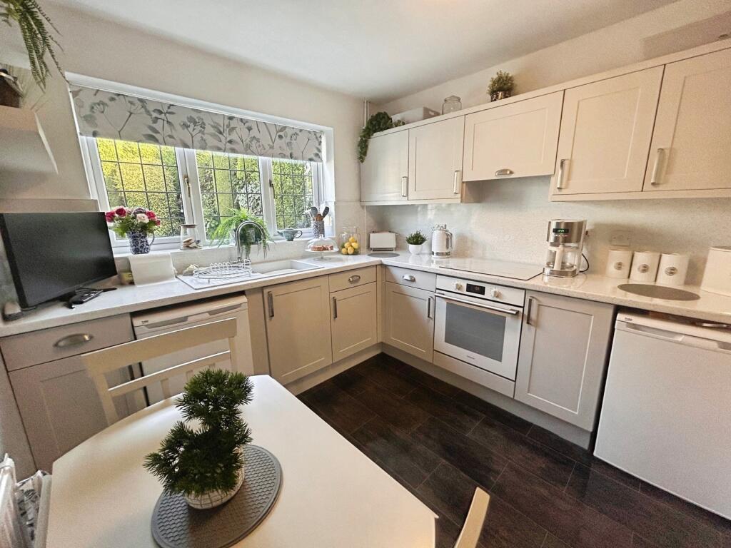 House in Wolverhampton - View 4