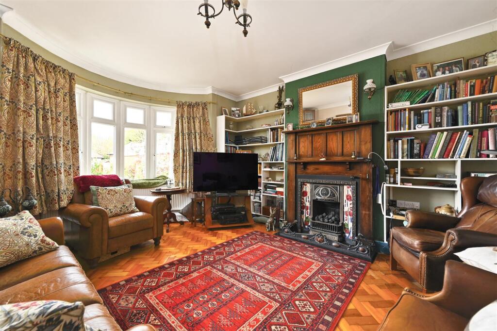 House in Bexhill-on-Sea, Pebsham - View 4