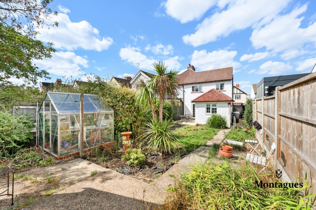 Main image of property: James Street, Epping, CM16