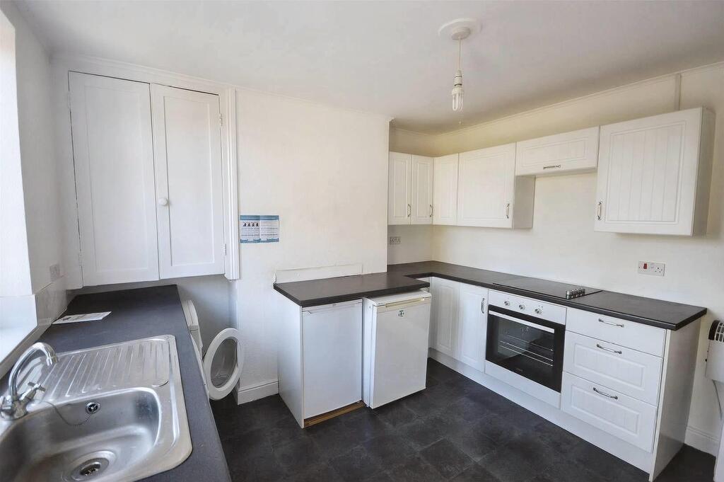 House in Northampton - View 5